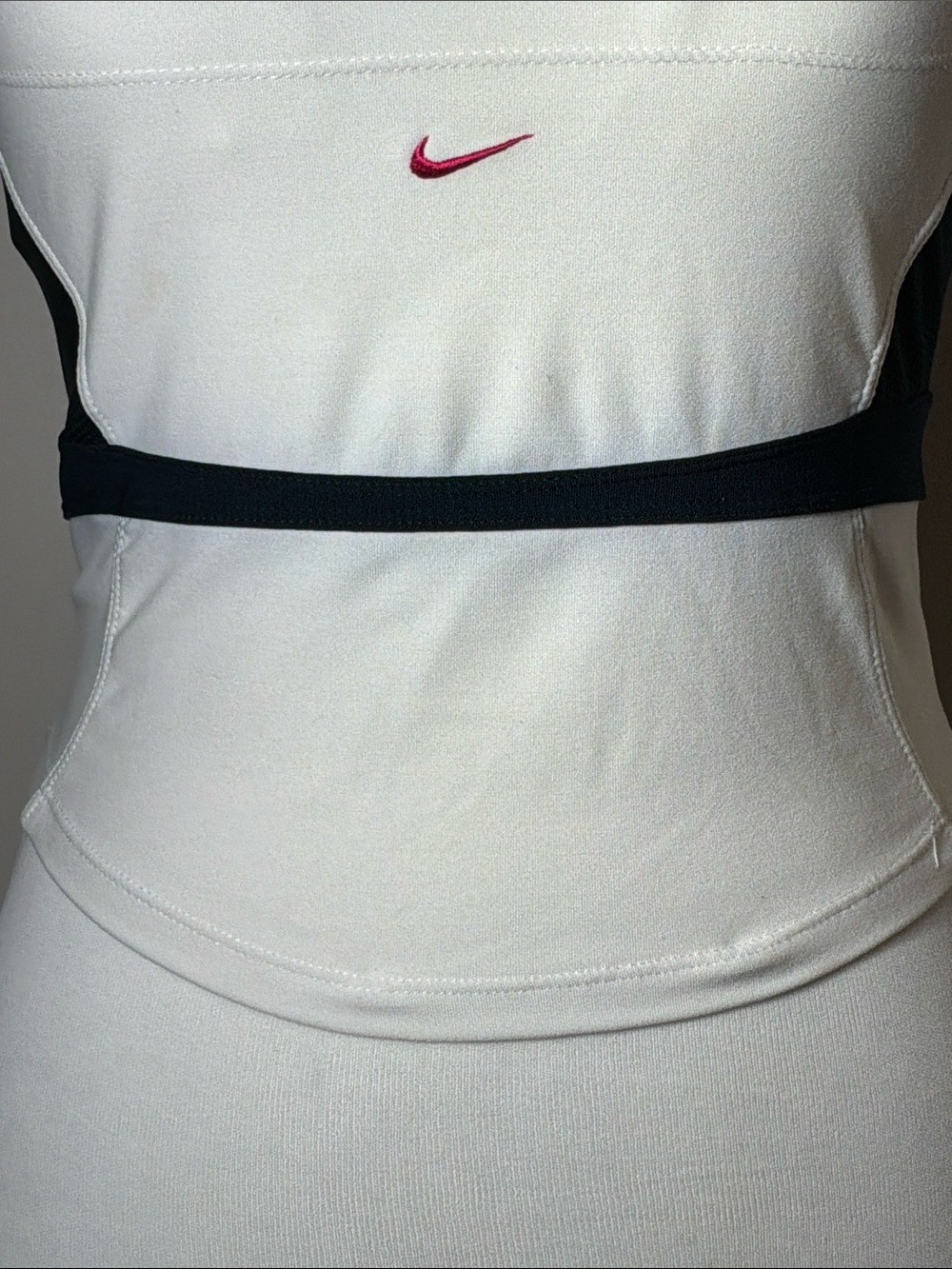 Nike Fitted T-back Tank Top White/Black/Hot Pink Sz M - Picture 5 of 13